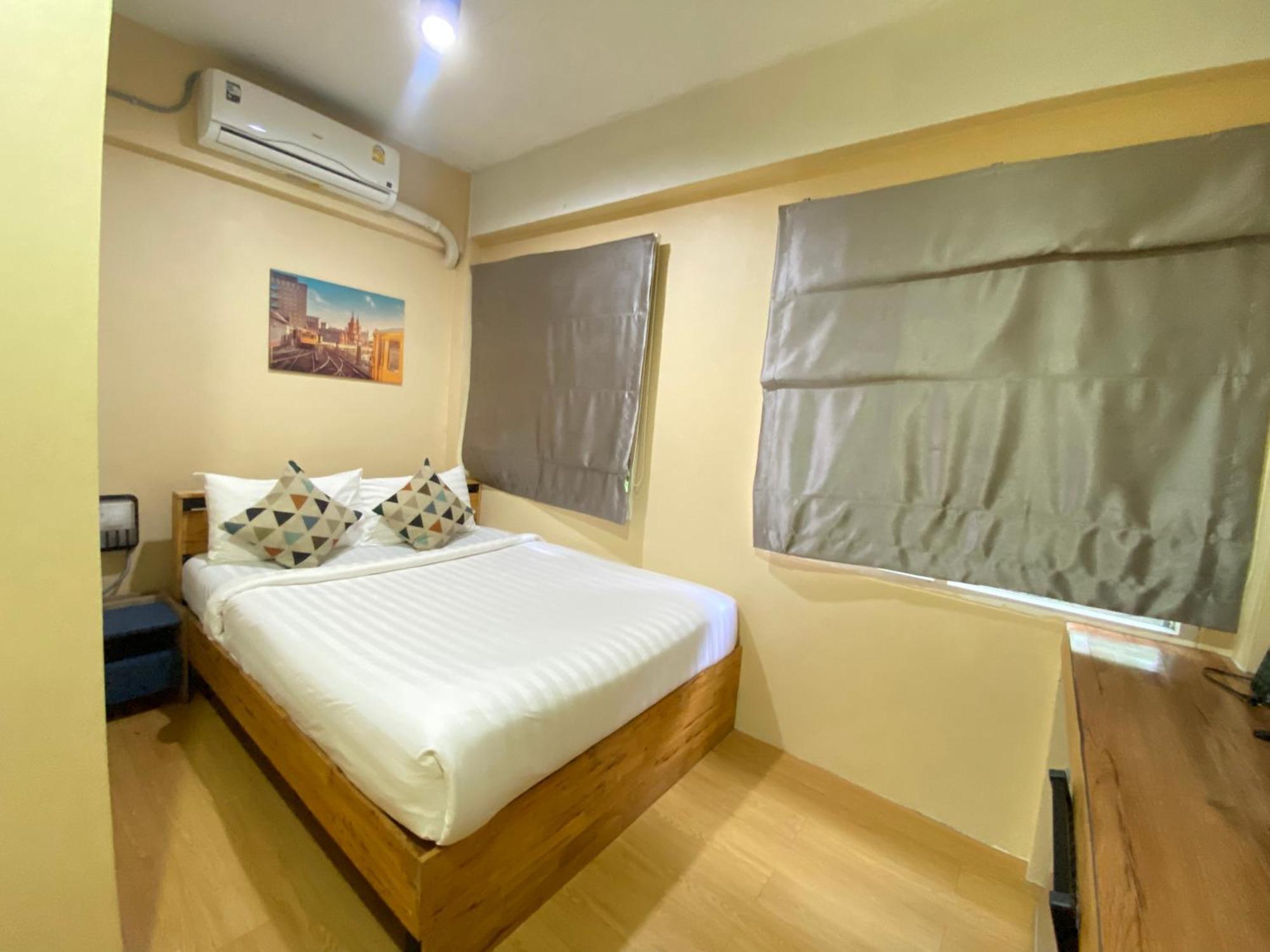 ซับรูมโฮเทล Subroom Hotel Szuratthani Kültér fotó